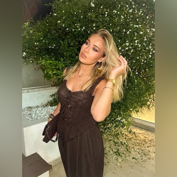 Ruffled Pink Lace-Up Bodysuit - Picture 12 of 16